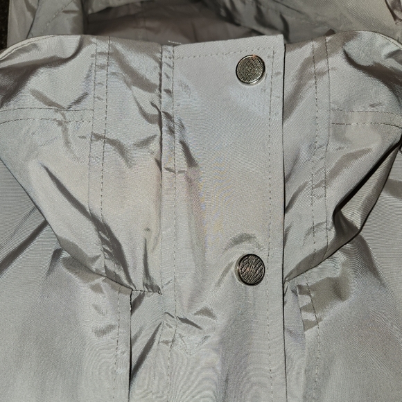 Cole Haan Packable Rain Jacket Size S/P Light Gray Zip Front With Snap Closure - Picture 11 of 15